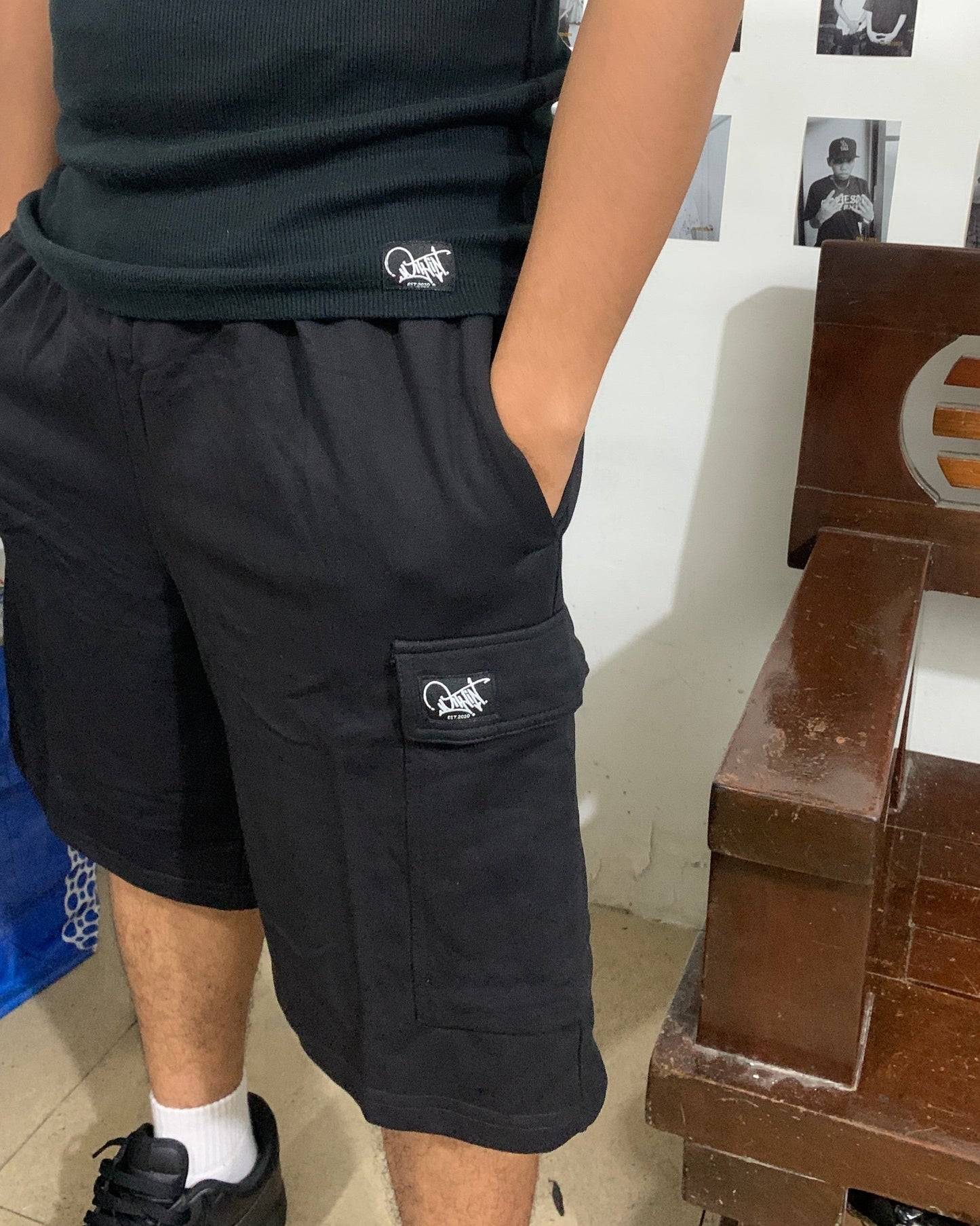 Sweat Cargo Shorts in Black